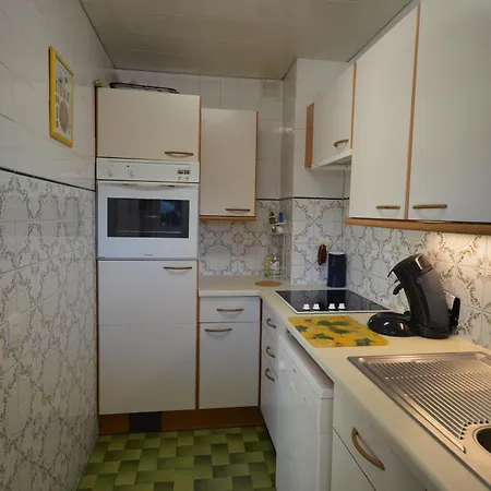 Comfortable Near The Beaches Апартаменты *